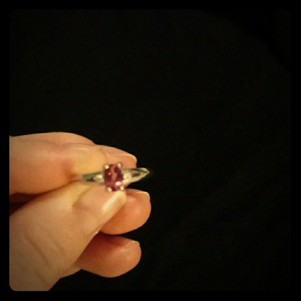 925 stamped ring w/pink, white topaz stones